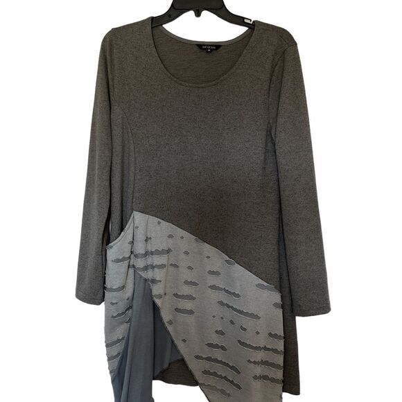 Yak & Yeti Grey oversized tunic - Picture 1 of 8